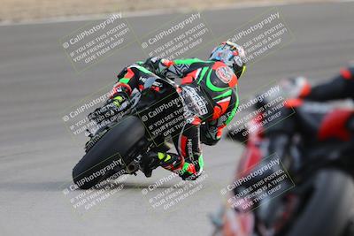 media/Dec-17-2022-SoCal Trackdays (Sat) [[224abd9271]]/Turn 10 Backside (120pm)/